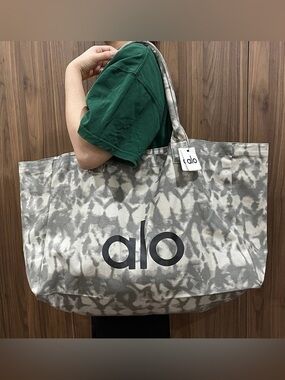 ALO Yoga | Bags | Alo Yoga Large Bag Alo Canvas Shopper Tote Bag Nwt Grey  Tiedye W766r | Poshmark